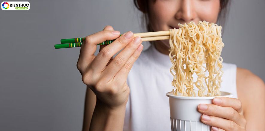 1 gói mì hảo hảo bao nhiêu calo ? 1 bát mì tôm chứa bao nhiêu calo? Ăn mì gói có làm bạn béo lên không? tham khảo ngay bài viết dưới đây để biết câu trả lời...